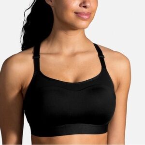 Brooks Dare Racerback Wireless Support Sports Bra